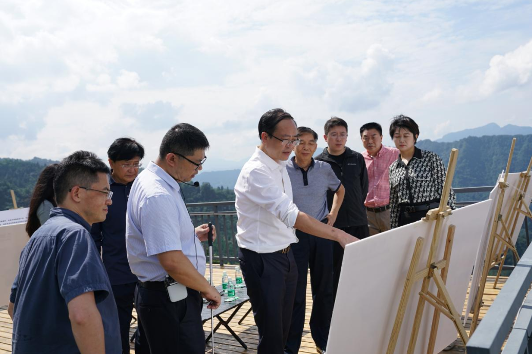 省尊龍凱時(shí)集團(tuán)外部董事調(diào)研峨眉山太陽(yáng)谷文旅康養(yǎng)項(xiàng)目